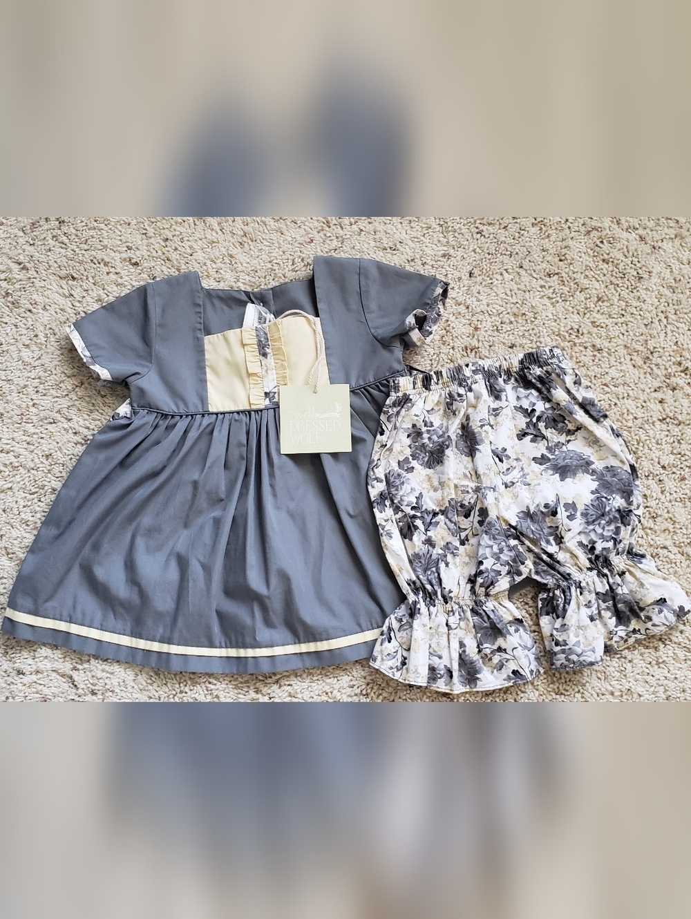 Well Dressed Wolf 24m Grey Charming 2pc Set w/ Bloomers NWT